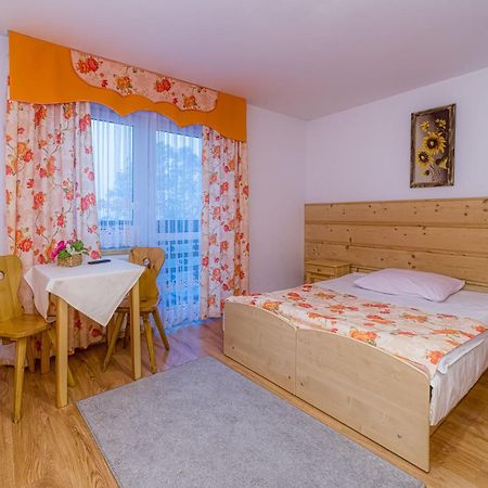 Dom Wczasowy Anna Maria Sierockie Buitenkant foto